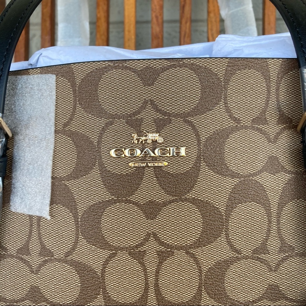 SOLD SOLDSOLD!Coach Signature Mollie Tote Canvas NWT - Picture 2 of 12